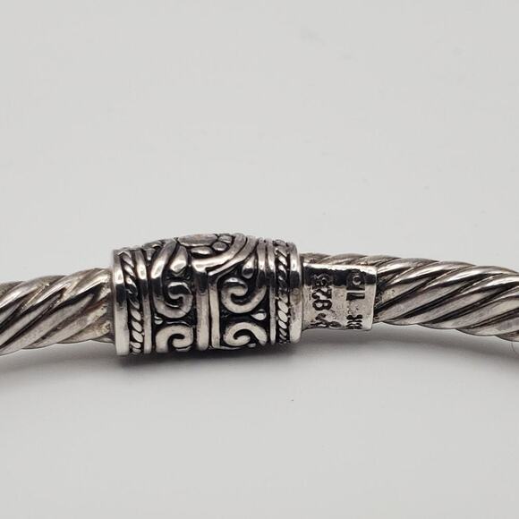 Lapis Bali-Style Dragonfly Cuff Bracelet in Sterling Silver and 18kt Yellow Gold - Picture 12 of 13